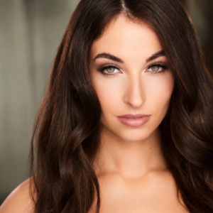 Mikaela Headshot